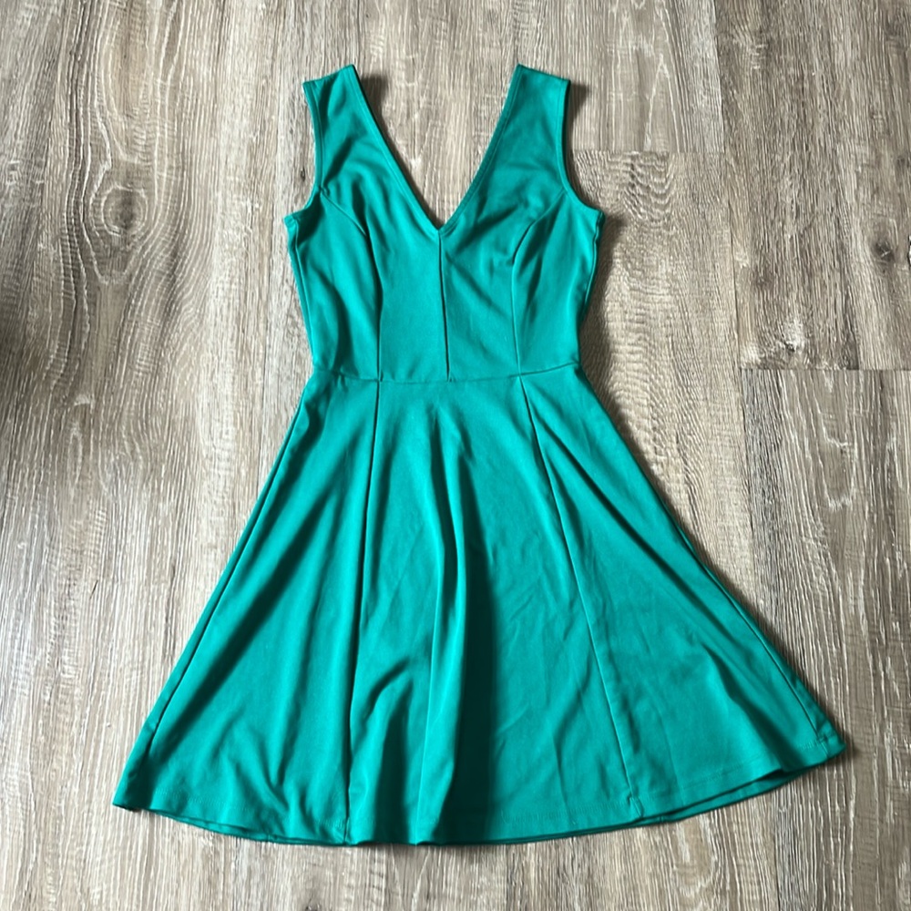 H&M V-Neck Skater Dress